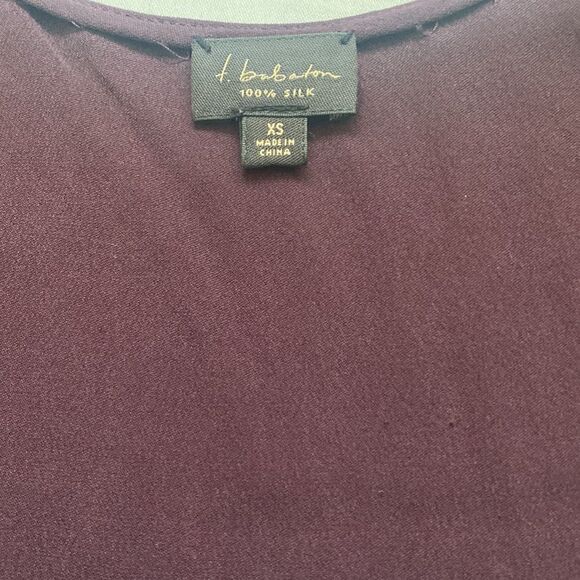 ⭐️BABATON Silk Short Sleeve Blouse⭐️ - Picture 2 of 8